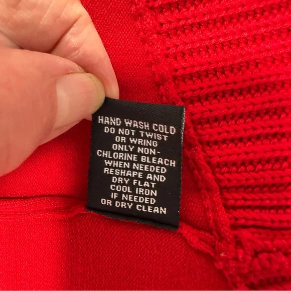 Premise Vibrant Red Open Cardigan - Picture 9 of 16